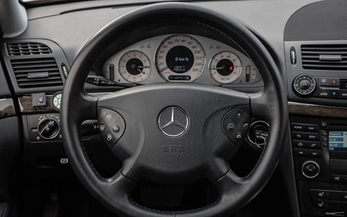 Mercedes-Benz Klasa E cena 79000 przebieg: 168000, rok produkcji 2005 z Kłodzko małe 781